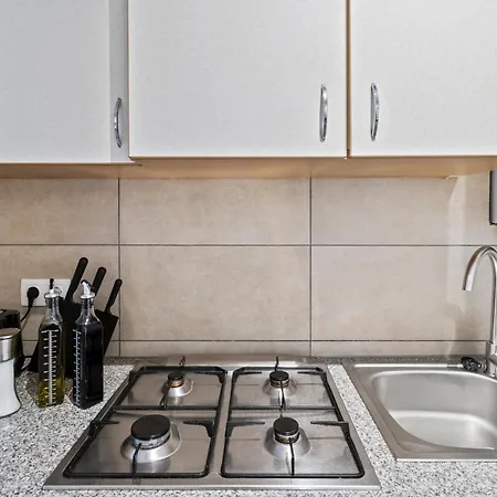 Close To U3 Metro I 15 Minutes To Shopping Street