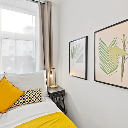 Apartment Close To U3 Metro I 15 Minutes To Shopping Street *