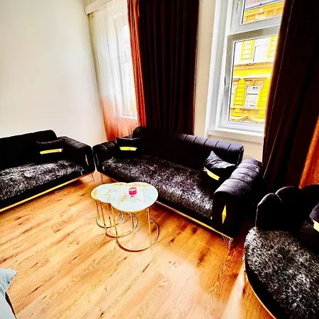 Apartmán Charming At Maerzstrasse Close To Attractions