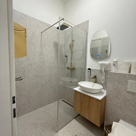 Home1 - District Twelve Boutique Hostel Vienna
