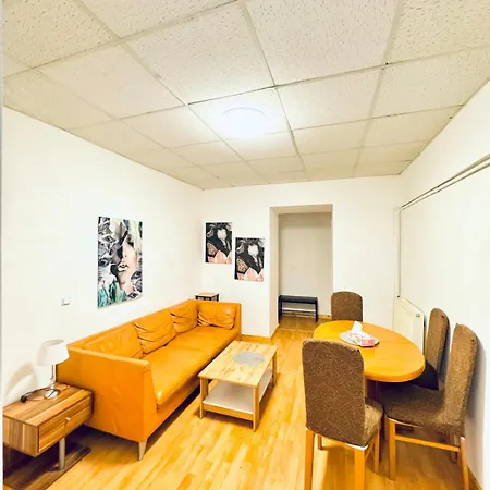 Apartmán Stylish 2br Direct Access