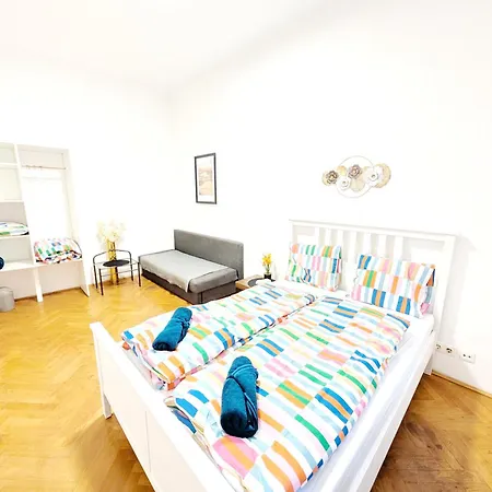 Apartment Cozy In Lugner Area