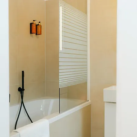 Apartmán Modern 3br Perfect For 4-6 Metro Close To Naschmarkt Vídeň