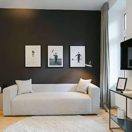Homey 2br Perfect For 4-6 Metro Close To Naschmarkt Apartament Viena