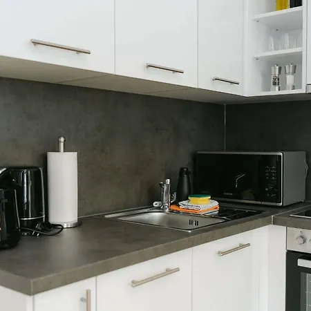 Calm 1br Perfect For 4-6 Metro Close To Naschmarkt Apartment