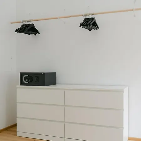 Calm 1br Perfect For 4-6 Metro Close To Naschmarkt Apartment