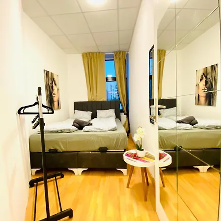 Apartment Sweet 3-bedroom Shared In A Quiet Neighborhood Vienna