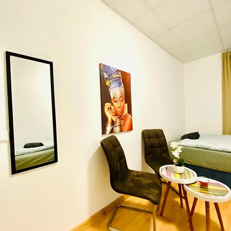 Apartment Sweet 3-bedroom Shared In A Quiet Neighborhood Vienna