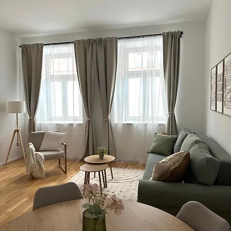Urban Retreat By Mariahilfer * Vienna