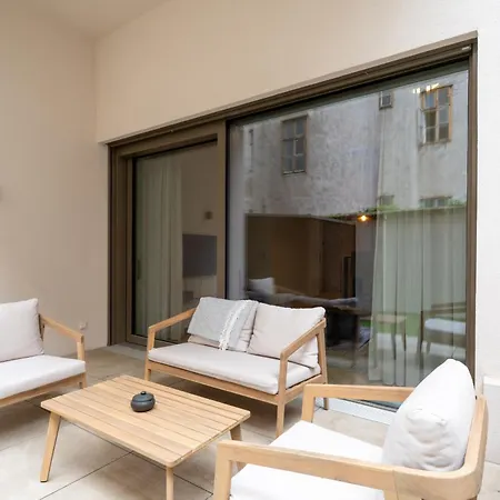 Door No 5 By Gt7 Hospitality Apartmán