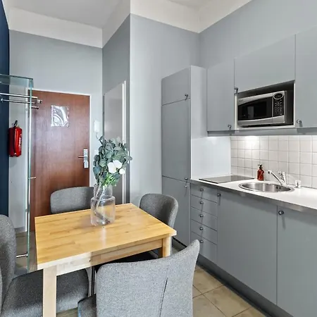 Neben Dem Augarten I 5 Min To Metro I 10 Min To Apartmán