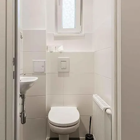 Bulldog - Hg Apartamento Viena