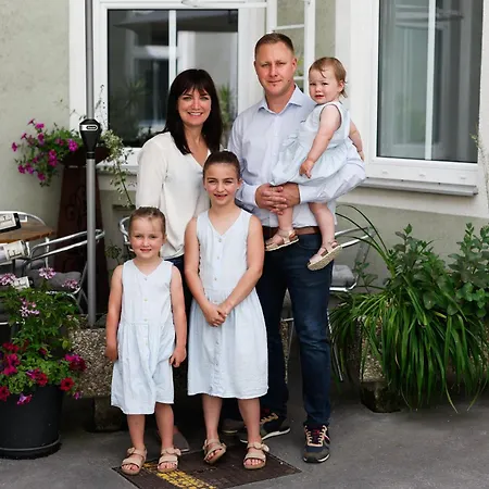 Hotel-pension Fuenfhaus Pensjonat