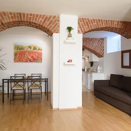 1180 Apartmán