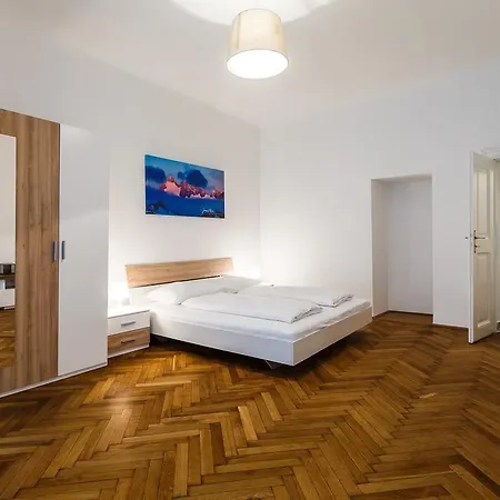 Judengasse Premium By Ichbucheat Apartment