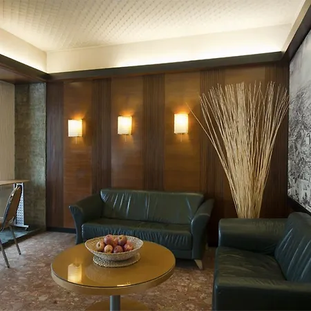 Hotel Mate Dependance 3*