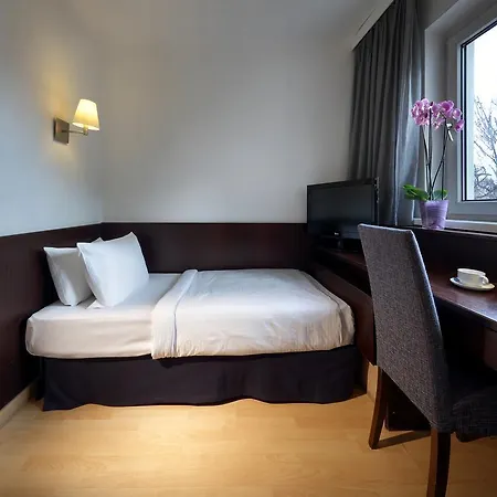 Mate Dependance Hotel 3*