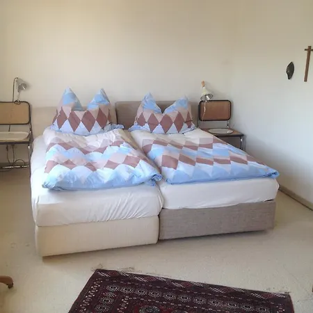 3-zimmer-wohnung Auhofstrasse Апартаменты *