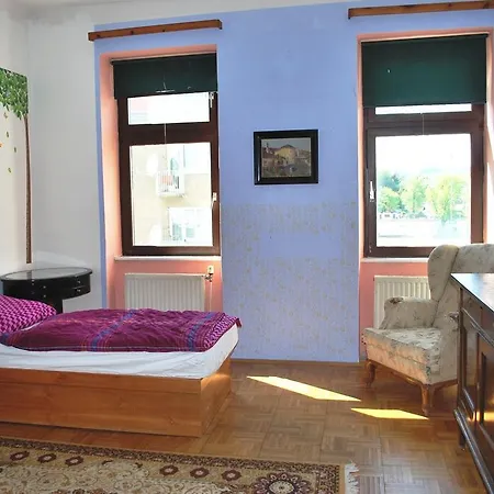 Homestay Zimmer Blumengasse - Women Only *