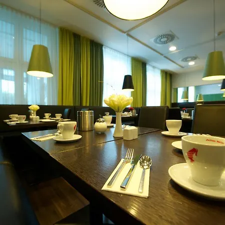 Rainers Hotel