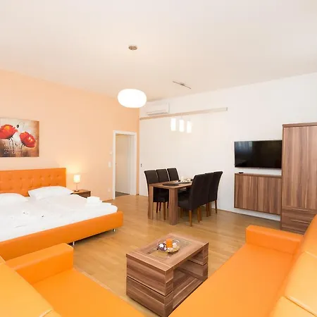 Appartamento Yourapartment 1030 *