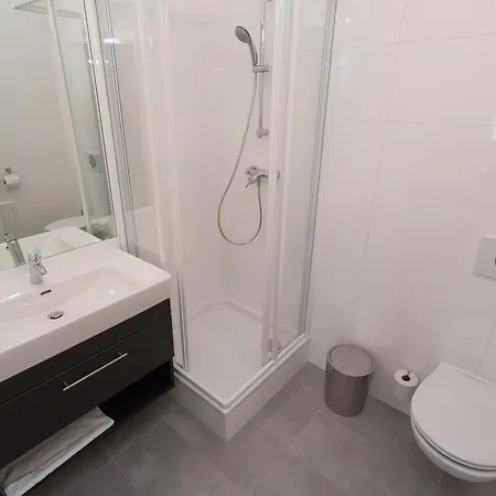 Appartamento Yourapartment 1030 *