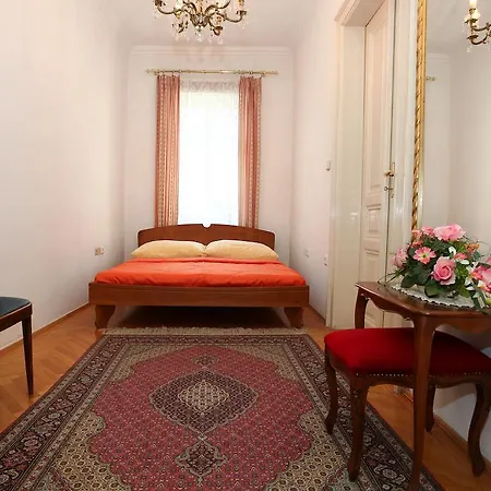 Apartment Mozart - Roegergasse *