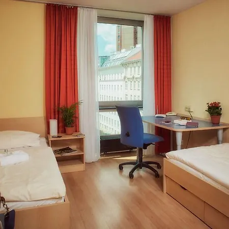 Hostel Strawberry