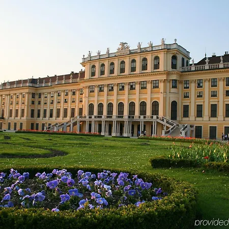 Cryston Hotel Vienna
