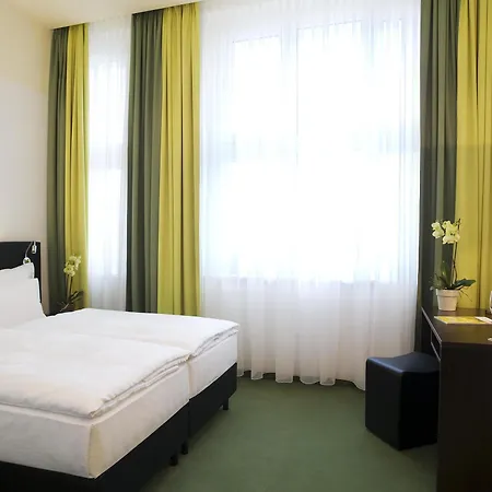 Rainers Hotel 4*