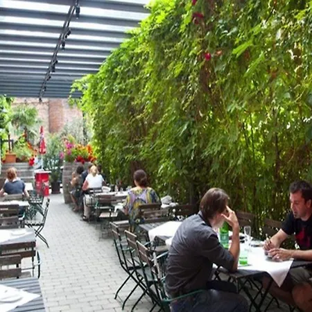 Hotel Fabrik Wien Viena