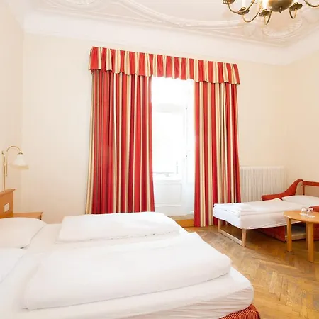 Hotel Brauhof 4*