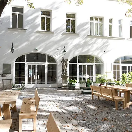 Hotel Brauhof 4*