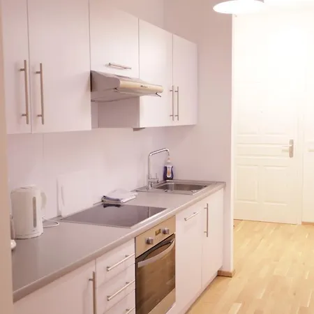 Apartment Casa Nostra - Ruhige Stadtwohnung Mit Balkon Vienna