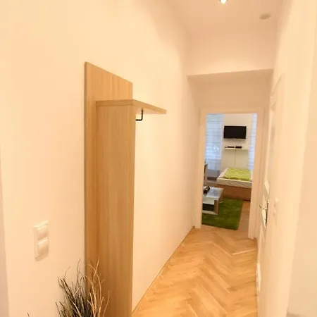 Checkvienna - Stumpergasse Apartment *