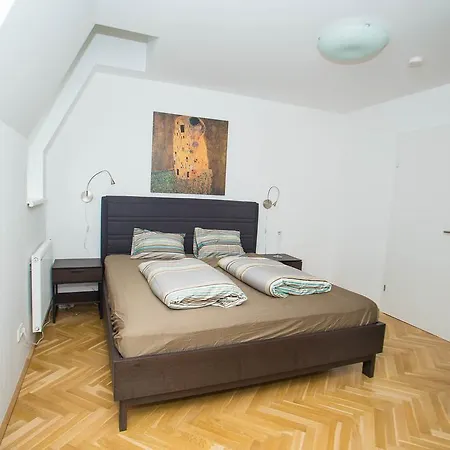 Hotspot Apartments Westbahnhof *