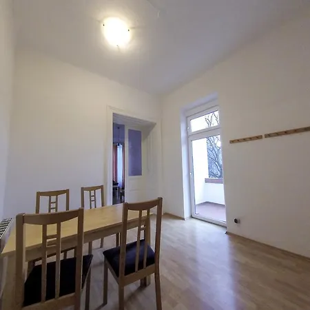 Bella Casa Apartment