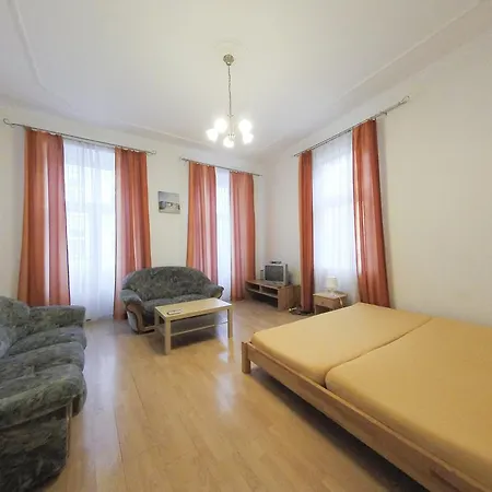 Bella Casa *