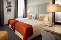 Hotel La Prima Fashion 4*