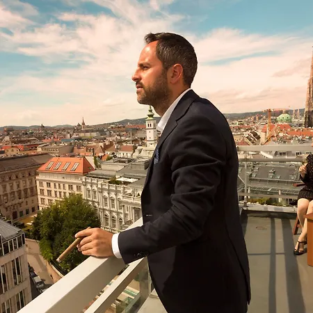 Hotel Am Parkring 4*