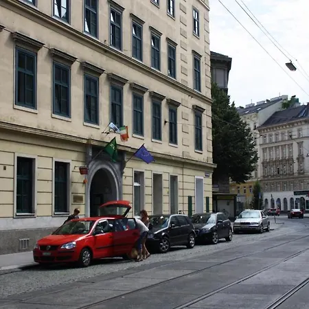 Vandrerhjem Porzellaneum *