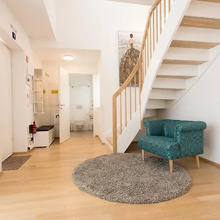 Mar - Center Apartment *