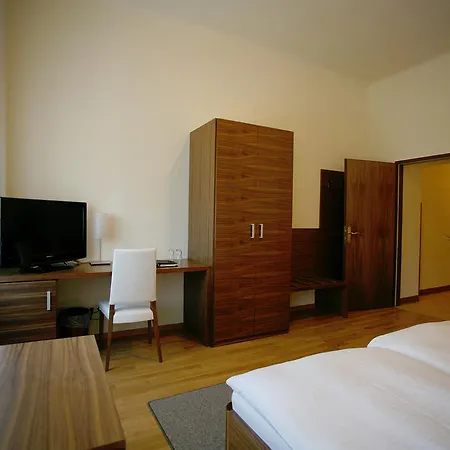 Riede 3*