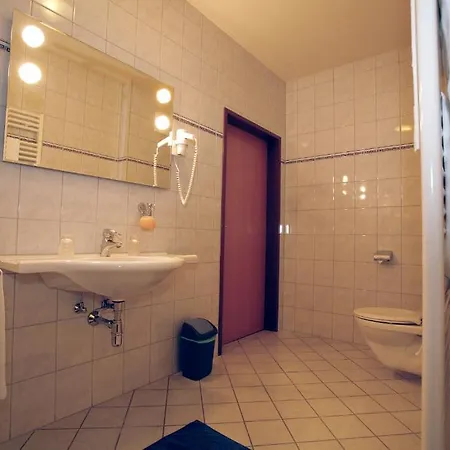 Riede Hotel 3*