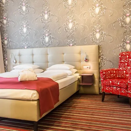 Hotel Fuerst Metternich 3*