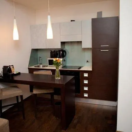Myplace - Premium Riverside Aparthotel