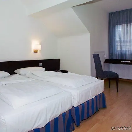 Mate Dependance Hotel 3*