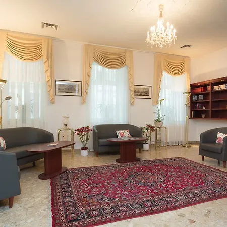 Отель Thuringer Hof Вена