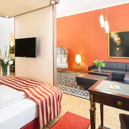 Hotel Living An Der Oper Vienna