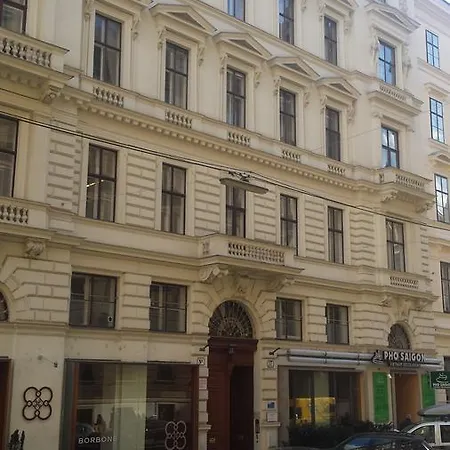 Deluxe Apartment With 3 Rooms - Hegelgasse 17 - Apartment *